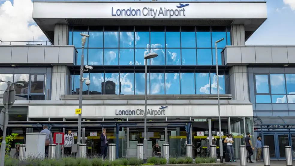 London City Airport Transfers to kingsbury